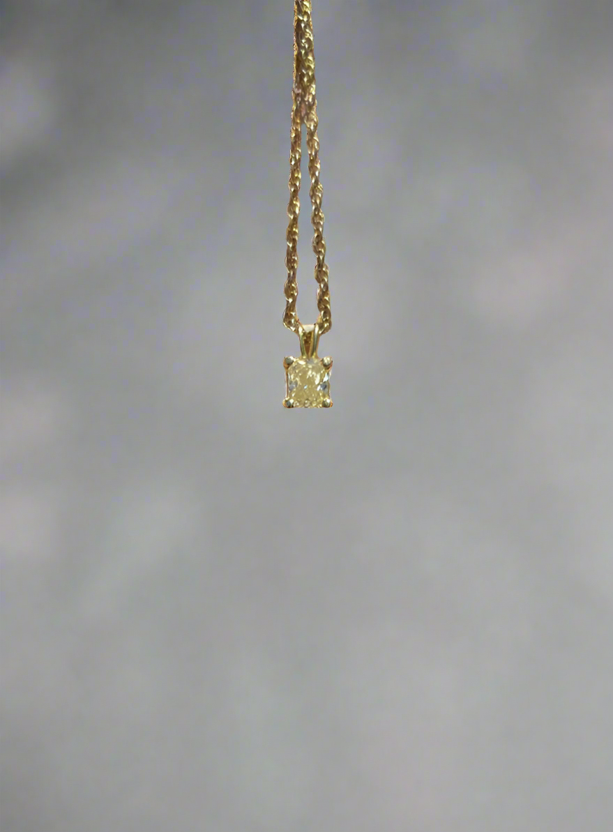 Internally Flawless Natural Yellow Diamond Pendant